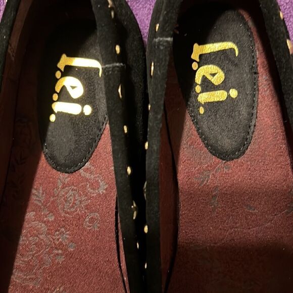 NWOT LEI size 9 black suede slip on flats with studs stars and tassel trim - Picture 8 of 12